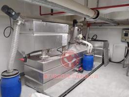 智能型油水分離設(shè)備 